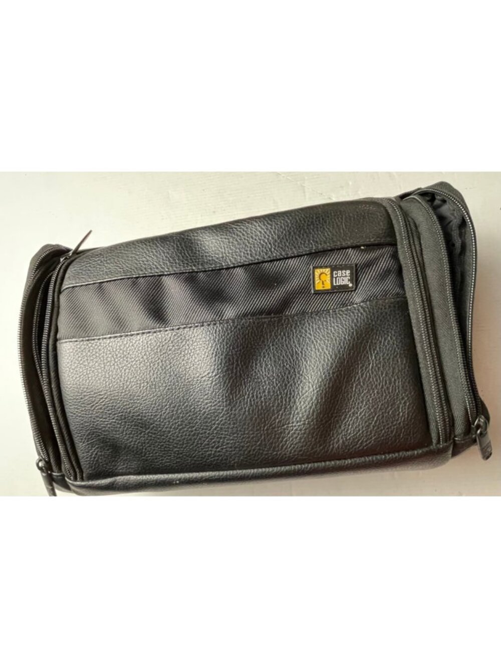 Case Logic Black Leatherette CD Case Holder Travel Storage Organizer Bag
